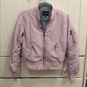 Express blush bomber